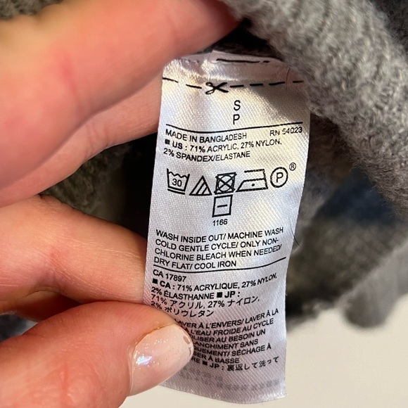 2/$30 Banana Republic - Gray Cowl Neck Sweater | Cozy Knit Pullover | Size S - Picture 7 of 8